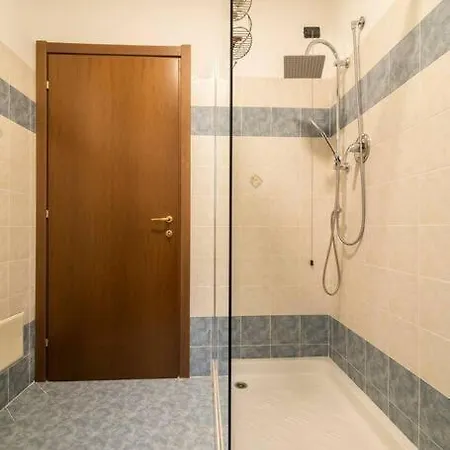 View, Pool, Near Beach, Pinball, Darts Arcade *